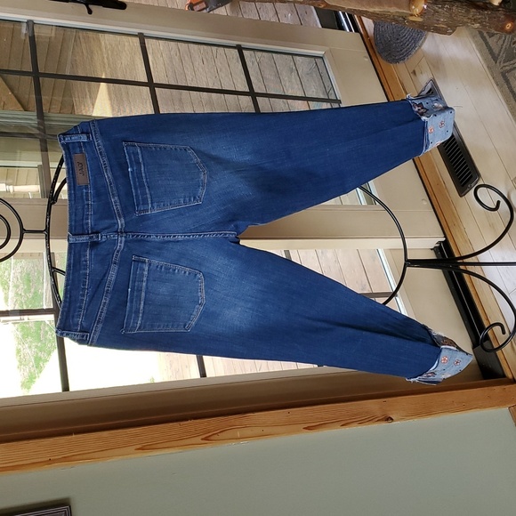 Jag Jeans Girlfriend 10" Rise Embroidered Cuffed Ankle Sz 12/31 Blue Denim Jeans - Picture 8 of 15